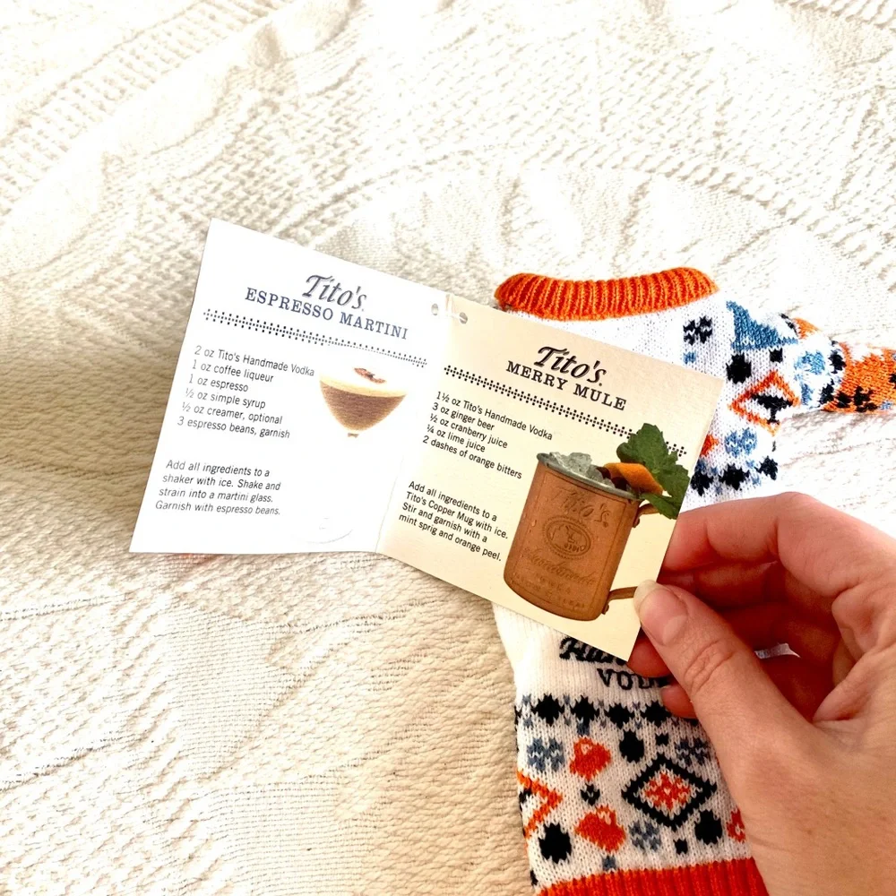 New Tito’s Bottle / Mini Dog Sweater - Picture 3 of 3